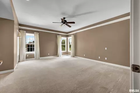 Bedroom - 576 Pheasant Trl, Metamora, IL 61548 photo 1 of 10