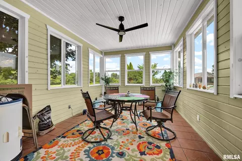 Exterior - 576 Pheasant Trl, Metamora, IL 61548 photo 3 of 22