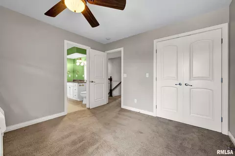 Bedroom - 576 Pheasant Trl, Metamora, IL 61548 photo 7 of 10