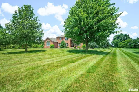 Exterior - 576 Pheasant Trl, Metamora, IL 61548 photo 7 of 22