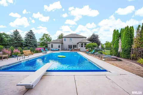 Exterior - 576 Pheasant Trl, Metamora, IL 61548 photo 15 of 22
