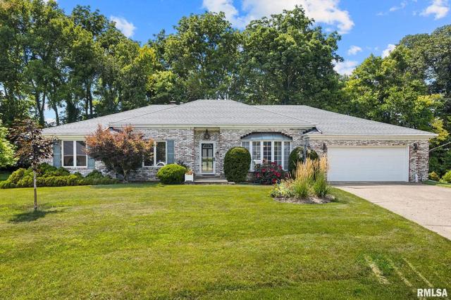 121 Avenue Notre Dame, East Peoria, IL 61611