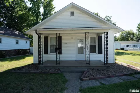 Other - 208 N 9th St, Herrin, IL 62948 photo 1 of 4