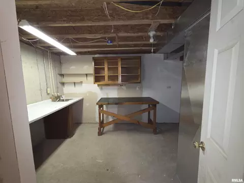 Other - 511 West St, Peru, IL 61354 photo 3 of 5