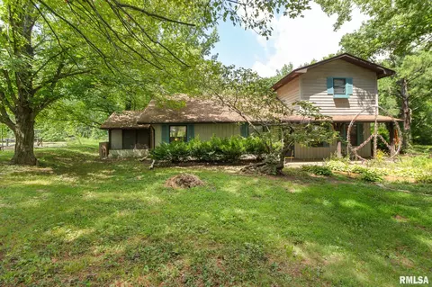 1110 Harmony Ln, Carbondale, IL 62902