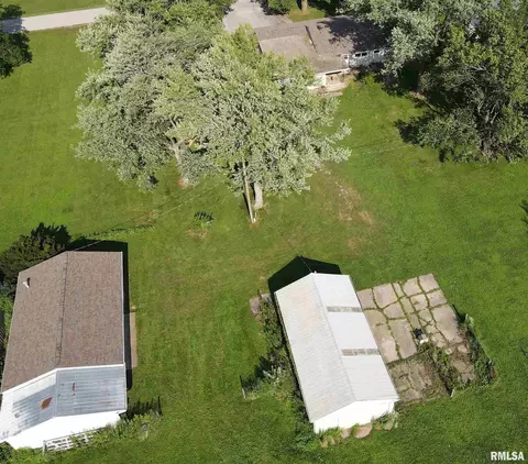 View/Area - 205 White St, Congerville, IL 61729 photo 2 of 7