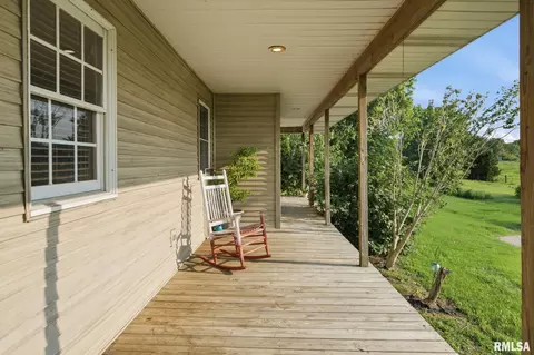 Exterior - 3100 Ozark Rd, Ozark, IL 62972 photo 2 of 3