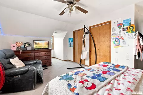Bedroom - 3100 Ozark Rd, Ozark, IL 62972 photo 7 of 7