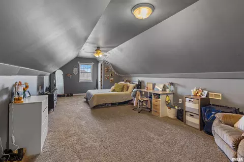 Bedroom - 1704 N Smith Ave, Marion, IL 62959 photo 7 of 8