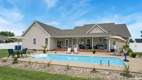 Other - 1704 N Smith Ave, Marion, IL 62959 photo 8 of 10