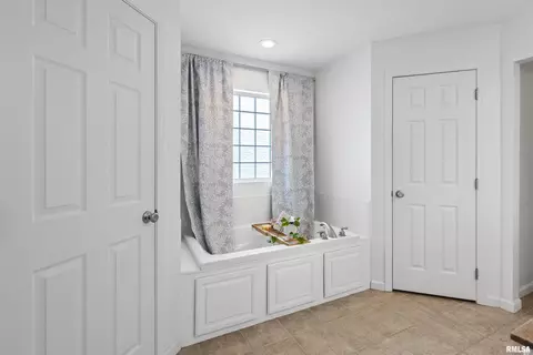Other - 1704 N Smith Ave, Marion, IL 62959 photo 4 of 10