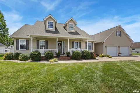 Exterior - 1704 N Smith Ave, Marion, IL 62959 photo 8 of 8