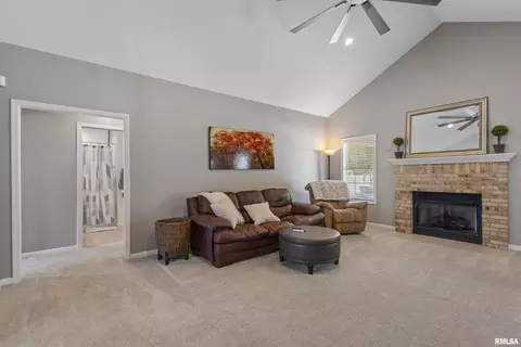 Other - 1704 N Smith Ave, Marion, IL 62959 photo 2 of 10