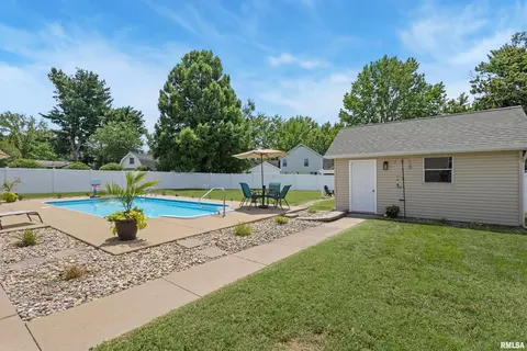 Other - 1704 N Smith Ave, Marion, IL 62959 photo 6 of 10