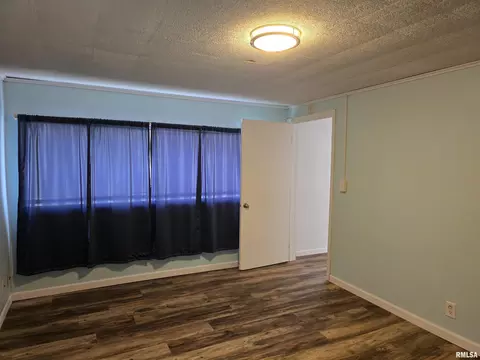 Bedroom - 610 3rd Ave, Canton, IL 61520 photo 1 of 11