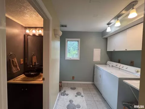 Other - 109 Kurlene Dr, Macomb, IL 61455 photo 3 of 8
