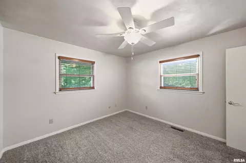 Bedroom - 16279 E Cherokee Rd, Cuba, IL 61427 photo 1 of 8