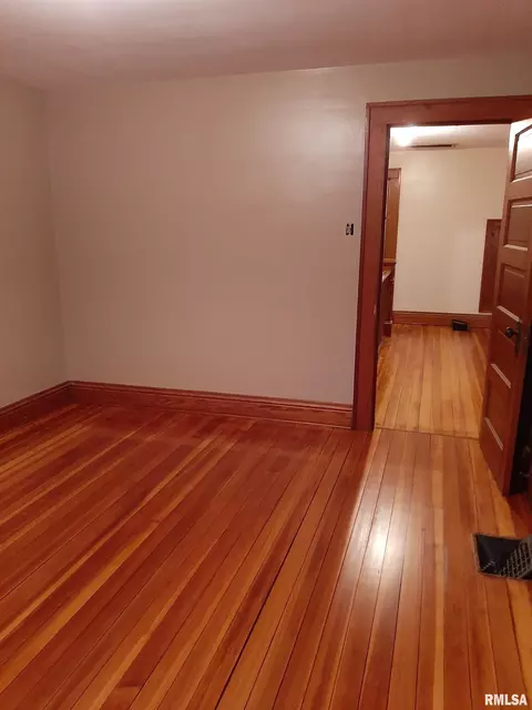 Bedroom - 29676 Northrup Rd, Trivoli, IL 61569 photo 1 of 5