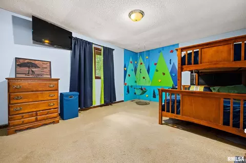 Bedroom - 535 Justa Rd, Metamora, IL 61548 photo 6 of 11