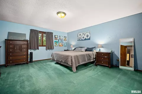 Bedroom - 535 Justa Rd, Metamora, IL 61548 photo 8 of 11