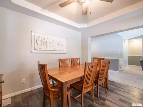 Dining - 1909 Cobblestone St, Washington, IL 61571 photo 4 of 4