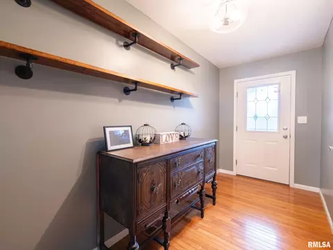 Entry Way - 1909 Cobblestone St, Washington, IL 61571 photo 1 of 1