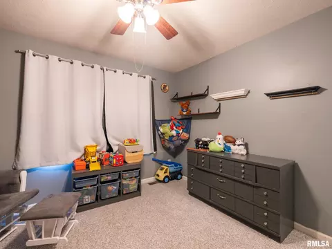 Bedroom - 1909 Cobblestone St, Washington, IL 61571 photo 8 of 13