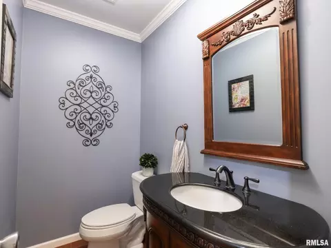 Bath - 1322 W Hickory Trce, Dunlap, IL 61525 photo 1 of 6