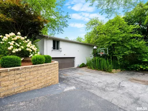 Exterior - 1322 W Hickory Trce, Dunlap, IL 61525 photo 17 of 20