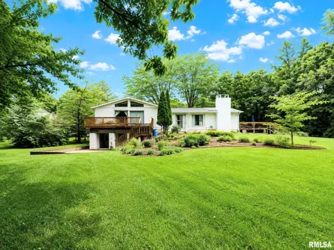 Exterior - 1322 W Hickory Trce, Dunlap, IL 61525 photo 3 of 20