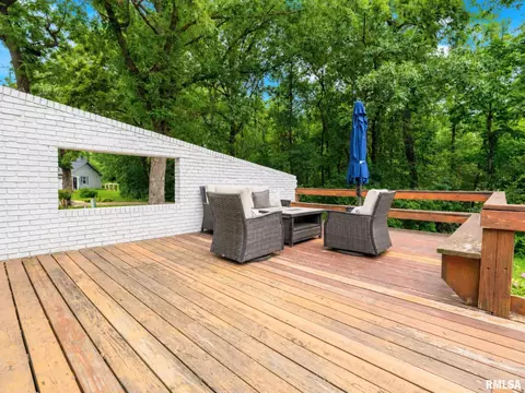 Exterior - 1322 W Hickory Trce, Dunlap, IL 61525 photo 9 of 20