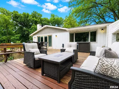 Exterior - 1322 W Hickory Trce, Dunlap, IL 61525 photo 6 of 20