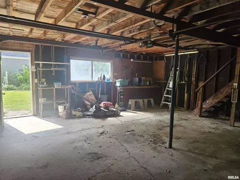 Other - 807 Eldridge St, Washington, IL 61571 photo 8 of 10