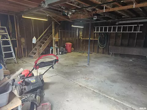 Other - 807 Eldridge St, Washington, IL 61571 photo 7 of 10