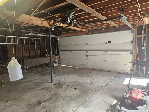 Other - 807 Eldridge St, Washington, IL 61571 photo 9 of 10