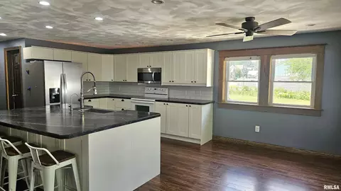 Kitchen - 107 E Olive St, Canton, IL 61520 photo 1 of 5