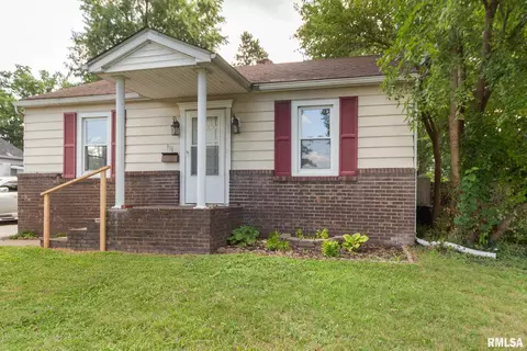 Exterior - 316 S 2nd St, Marion, IL 62959 photo 2 of 8