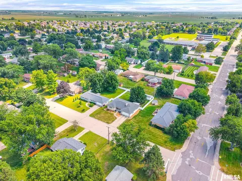 View/Area - 1008 E Madison St, Morton, IL 61550 photo 9 of 11