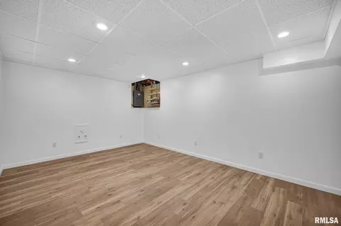 Other - 1008 E Madison St, Morton, IL 61550 photo 6 of 10
