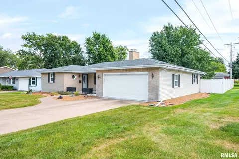 Other - 1008 E Madison St, Morton, IL 61550 photo 10 of 10