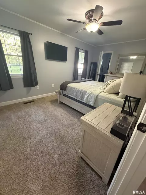 Bedroom - 202 S Dunston St, Marion, IL 62959 photo 2 of 3
