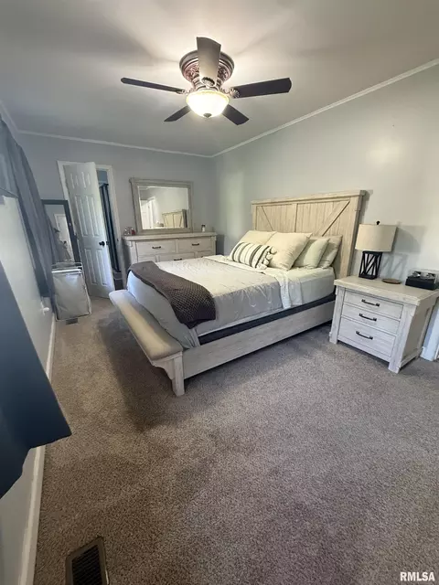 Bedroom - 202 S Dunston St, Marion, IL 62959 photo 1 of 3