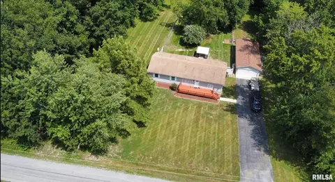 View/Area - 202 S Dunston St, Marion, IL 62959 photo 1 of 2