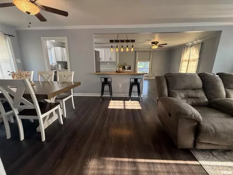 Other - 202 S Dunston St, Marion, IL 62959 photo 2 of 9