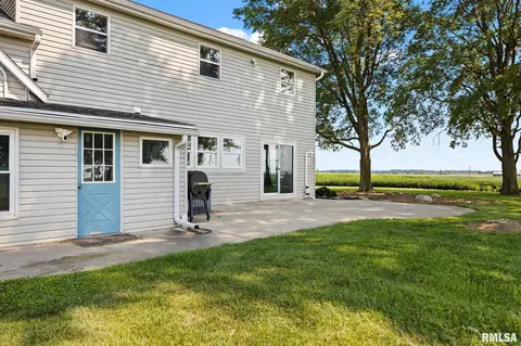 Exterior - 1276 County Road 700 N Rd, Eureka, IL 61530 photo 9 of 12