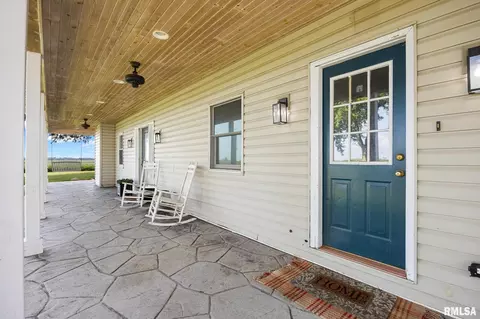 Exterior - 1276 County Road 700 N Rd, Eureka, IL 61530 photo 5 of 12