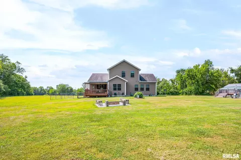 Exterior - 8210 W Vicki Lynn Dr, Mapleton, IL 61547 photo 7 of 9