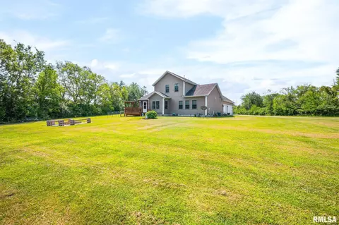 Exterior - 8210 W Vicki Lynn Dr, Mapleton, IL 61547 photo 8 of 9