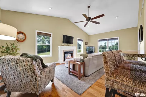 Other - 8210 W Vicki Lynn Dr, Mapleton, IL 61547 photo 3 of 17