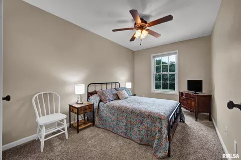 Bedroom - 8210 W Vicki Lynn Dr, Mapleton, IL 61547 photo 5 of 5